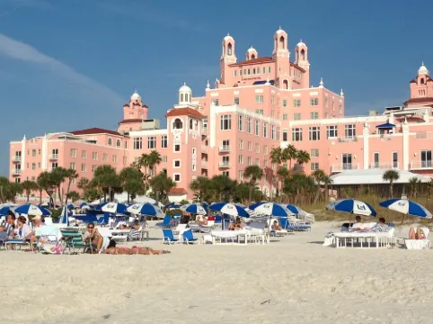 DIRECTLY ON BEACH - ST PETE BEACH  PASS-A-GRILLE  - Awesome Sunsets from Balcony