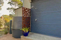 BAY OF FIRES BEACH SHACK Modern House@ Binalong Bay
