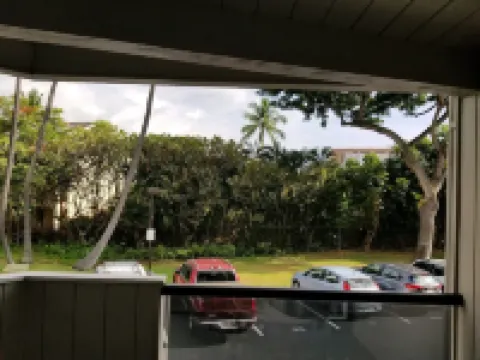 Apartment in town-walking distance to everything