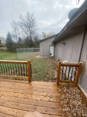 Large pet friendly, kid friendly house!  35 minutes from US Bank Stadium etc.