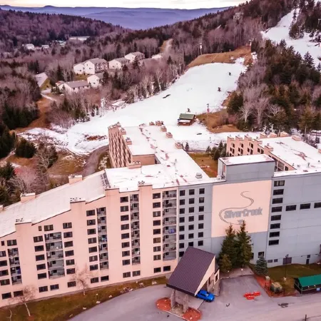 SilverCreek-2 Bedroom, 2 Bath Condo on the slopes w/ night skiing!