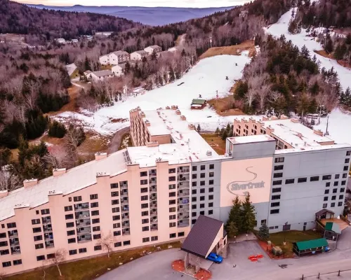 SilverCreek-2 Bedroom, 2 Bath Condo on the slopes w/ night skiing! Ξενοδοχεία στην πόλη Edray