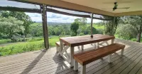 Panoramic Views, Peaceful, Fire pit, Wood BBQ, Feed the cute animals.
