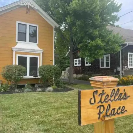 Welcome to Stella's Place - Gorgeous 2 BR Home, In The Heart Of Mason