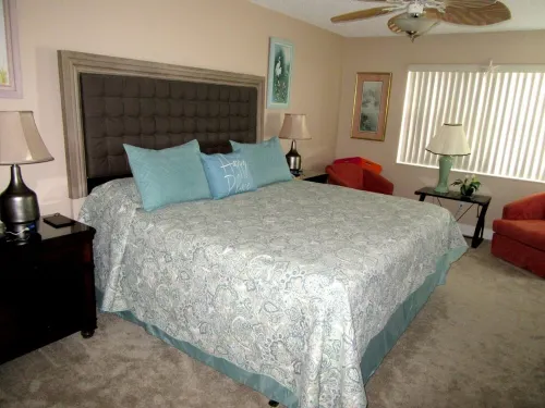 #304 Sea Breeze Welcoming Condo.,  Steps to White Sandy Beach and Gulf