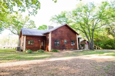 Hideaway Lodge On Cedar Creek Lake