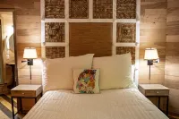 Comfortably Chic Loft-Style,  Pet Friendly,  Mentone's Favorite Couple's Retreat