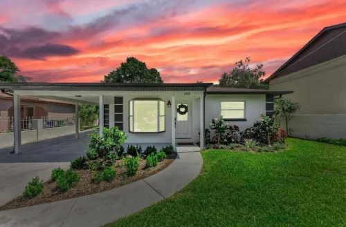 Luxury Pool Home Near Stadium - BBQ GRILL- FIREPIT☆