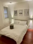 Apartment in Adams Morgan, short walking distance to 18th street and metro! Hotels in Adams Morgan
