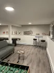 4Bed w/Heated Pool, mins to Beach & Gunstock Mtn