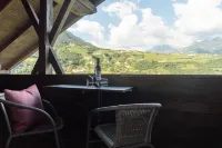 Gemütliche Dachgeschosswohnung mit Schönem Ausblick Hotels in Algund