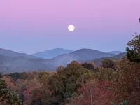 Cades Cove Peaceful Side Smoky Mountains Hip Vintage Condo Community Pool