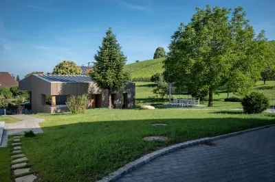 new, detached holiday home Camping Park Gohren am Bodensee附近的飯店