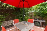 Adorable & Affordable! 1 BR! ~WiFi~ Walk to Beach & Shops Hotels near SEPHORA