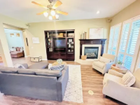 Large family friendly home for all occasions!