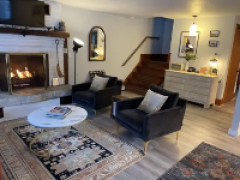 Classic Alpine Vermont Chalet