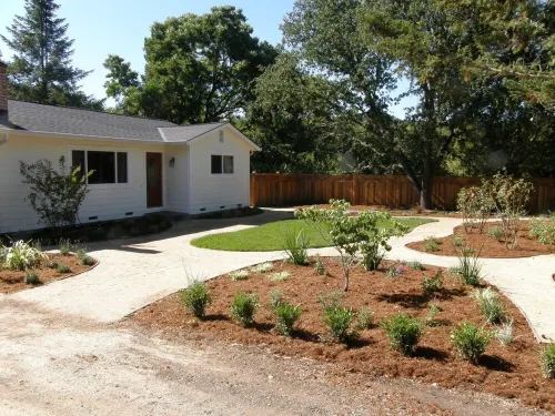 Romantic Wine Country Cottage in Kenwood - Walk to 15 Wineries