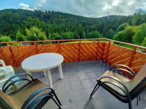 Schöne, große, barrierefreie Ferienwohnung, ruhig, idyllisch, familienfreundlich Отели в г. Тодтмос