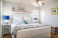 Gulf Front!! 2 Master Suites- Steps Away from the Beach!!