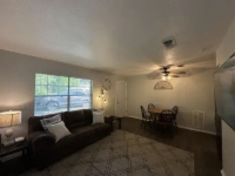 Piney Woods 8 - King Bed