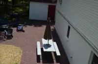 Hot Tub, Firepit, Fireplaces, Grills & Game Room