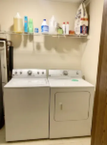 The Cozy Den located near the Ark Encounter