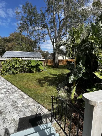 Charming 1920s Bungalow- Stay Where Hgtv's Hometown Takeover Stayed!