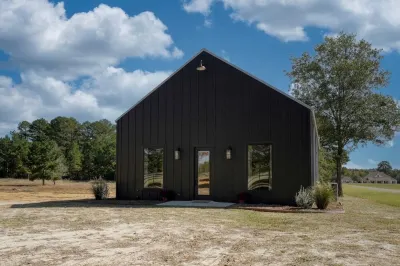 Brand New, Beautifully Appointed, Country Cottage!