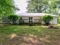 Charming 125 Year Old Sewanee Home on Campus- Walk Everywhere! Hotels in Sewanee