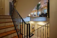 Best Location in Houston - Very spacious house - Close to everything