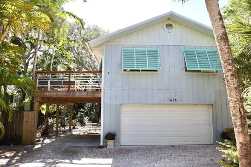 Summerplace Vero Beach Home Hotels in Wabasso Beach