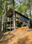 Bear Top Hideout
