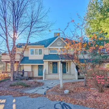 Spacious White Mountain Waterville VALLEY CONDO - Perfect for Families!