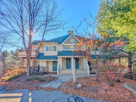 Spacious White Mountain Waterville VALLEY CONDO - Perfect for Families!