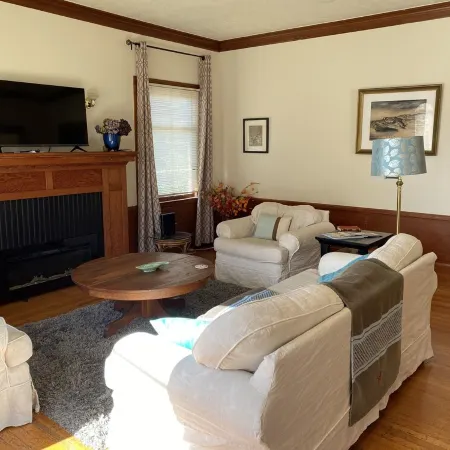 Centrally located historic bungalow, minutes from downtown and Cal Poly Humboldt