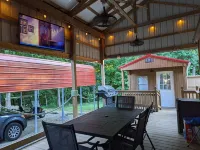 Unique, Cabin Style Cottage, Nestled in the Woods by Kentucky Lake.