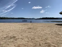 Cozy Adirondack cottage with Beach access on scenic Raquette Lake, NY.