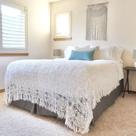 Spacious, Clean Home in Town w/ King En Suite & Hot Tub