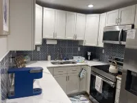 Condo in Wildwood 2Blocks from the Beach/Boardwalk & Convention Center!