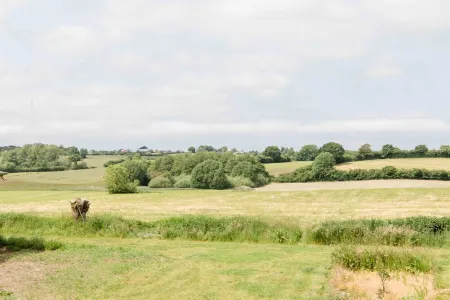 Genießen sie Ihren Urlaub mit Traumhaftem Blick Über die Wiesen Nahe der Schlei Отели в г. Грёдерсби