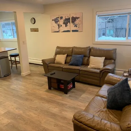 Cozy 2-bedroom apartment near airport in Spenard
