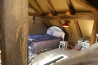 Apartment 3 in the farm workers' house near Scharmutzelsee Hotels near Dorfkirche Sauen
