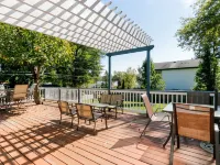 Fantastic Vacation Rental in Lake Como, Sleeps 8-12 Hotels in Como