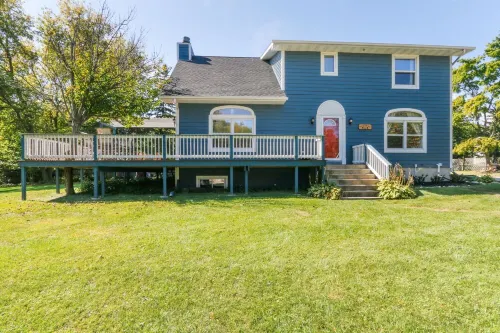 Fantastic Vacation Rental in Lake Como, Sleeps 8-12