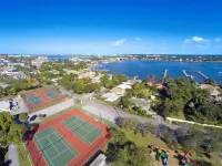 3/2 Heated Private Pool, 5 Min to Beach