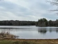 Lakefront 4 Bedroom 2 Bathroom Retreat with Beach and Dock