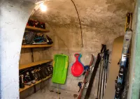 Unique et Spacieuse Maison Centrale Dans la Vallée et Très Bien Desservie