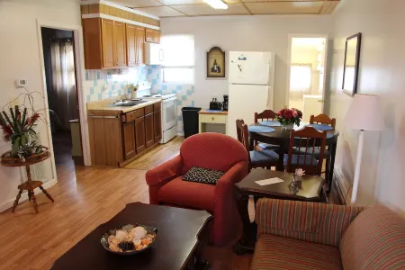 Quaint Cottages Near Everything on Beach Road