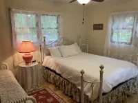 Wisconsin Northwoods cabin on beautiful Island Lake