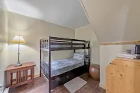 4 bed in Hidden Valley Resort, Slope View